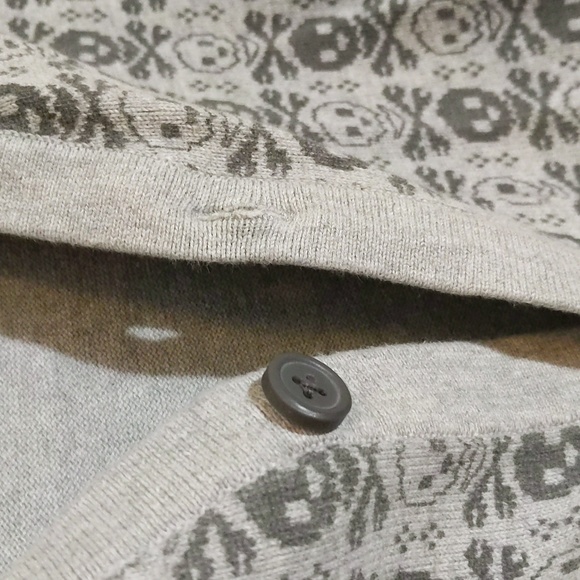 Cherokee| Gray Button Down Long Sleeve Cardigan with Dark Grey Skull Pattern - Picture 6 of 13